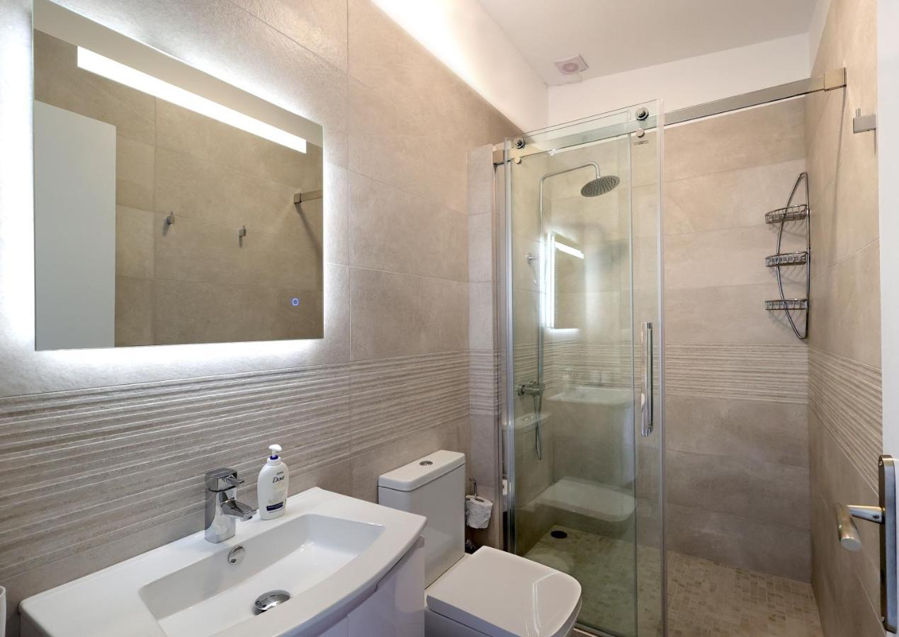 Apartment Axs First Floor Apartment Aegina Town *