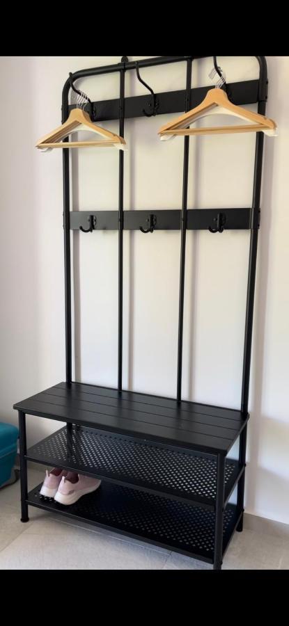 Axs First Floor Apartment Aegina Town * Aegina